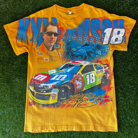 Chase Authentics Other - Vintage Kyle Busch M&Ms AOP 🚖